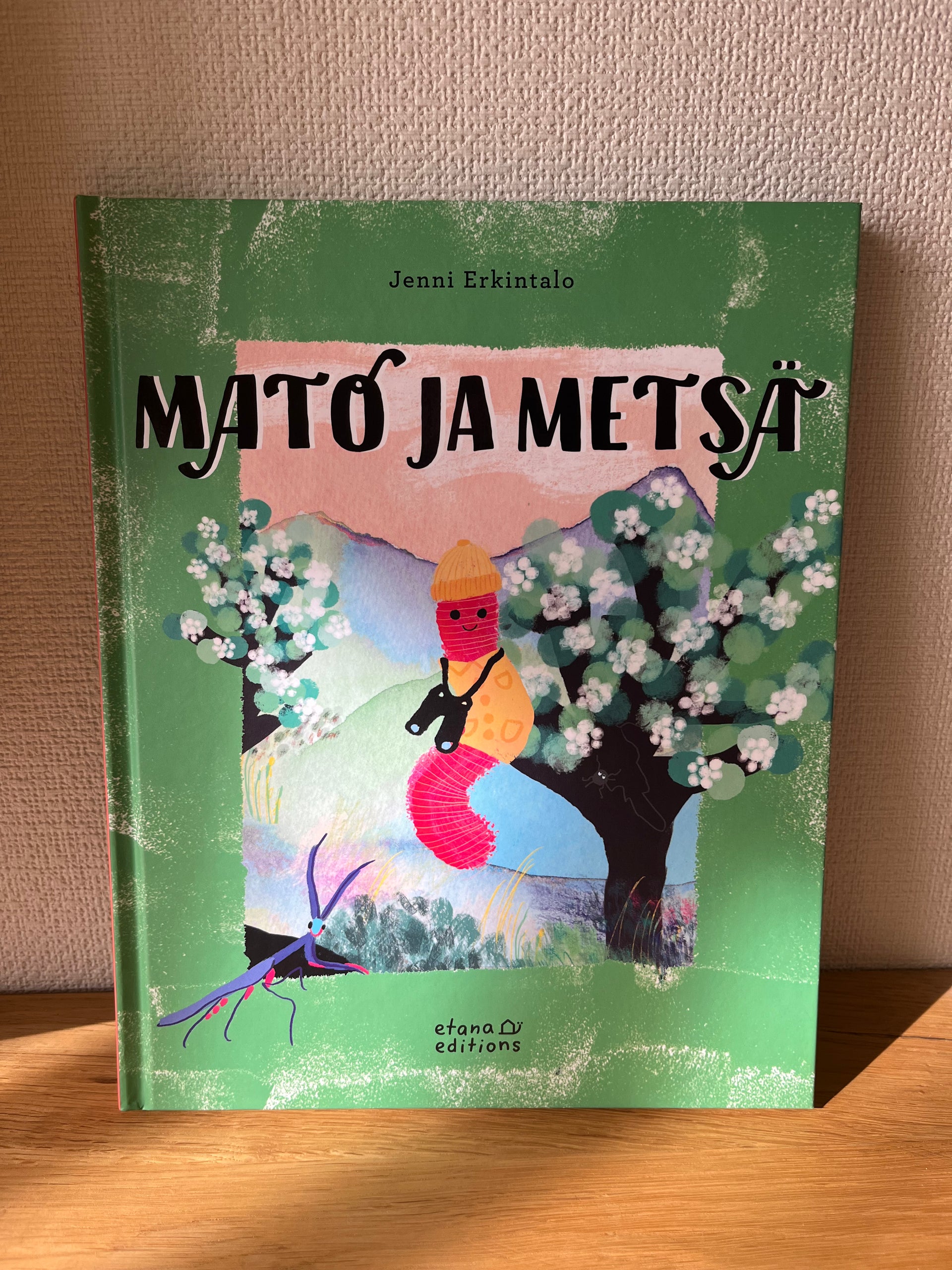 フィンランドの絵本 MATO JA METSÄ – kotonohakirjasto